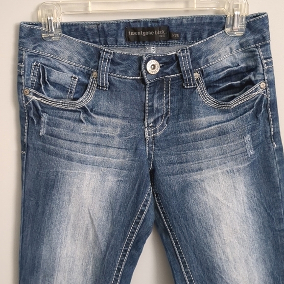 Bootcut Jeans Junior Size 1/2 Regular - Picture 1 of 11